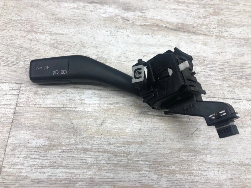 Подрулевой переключатель света Volkswagen Jetta 5 2006 1K0953513 СЕДАН BLF