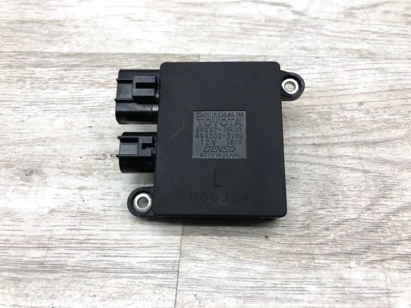 Блок управления вентилятором Lexus Rx350L/450Hl 2018 8925726020 КРОССОВЕР 2GRFXS