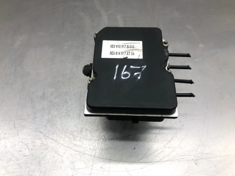 Блок АБС Audi A4 2005 8E0910517B УНИВЕРСАЛ BKE