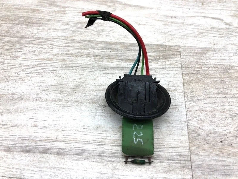 Резистор печки Skoda Fabia 2007 6Q0959263A ХЭТЧБЕК BZG