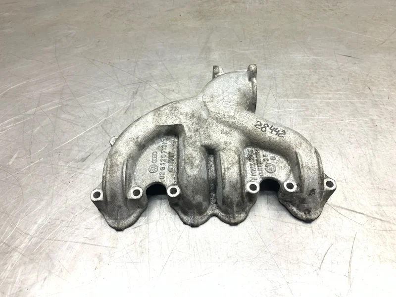 Впускной коллектор Volkswagen Touran 2007 03G129713K МИНИВЭН BLS