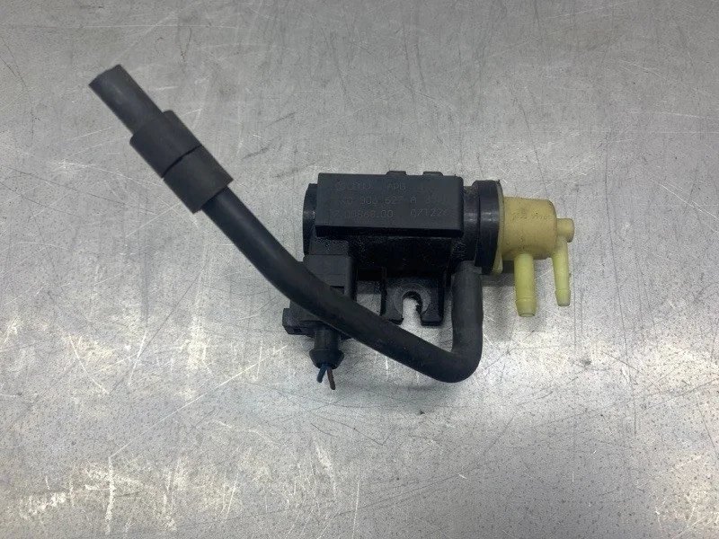 Вакуумный электромагнитный клапан Volkswagen Passat 2007 1K0906627A УНИВЕРСАЛ BLS