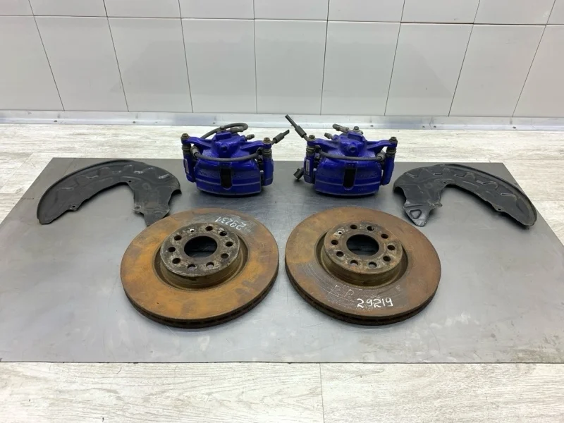 КОМПЛЕКТ ТОРМОЗНЫХ ДИСКОВ Volkswagen Golf Hybrid 2017 5Q0615301F ХЭТЧБЕК CUKB, правый