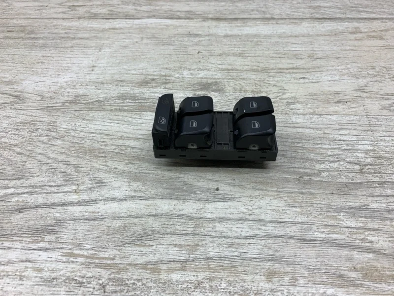 Блок управления стеклоподъемниками Audi A4 2008 8K0959851D СЕДАН CAGA, передний левый