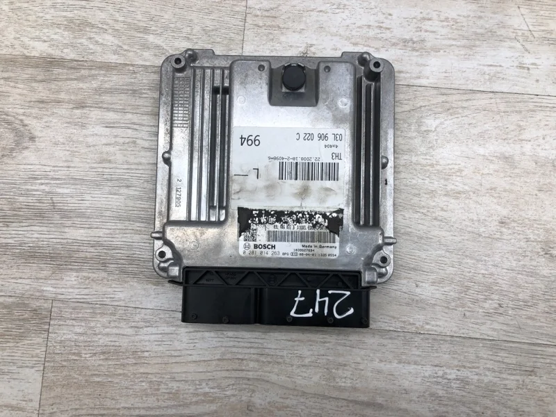 ЭБУ ДВС Audi A4 2008 03L906022C СЕДАН CAGA