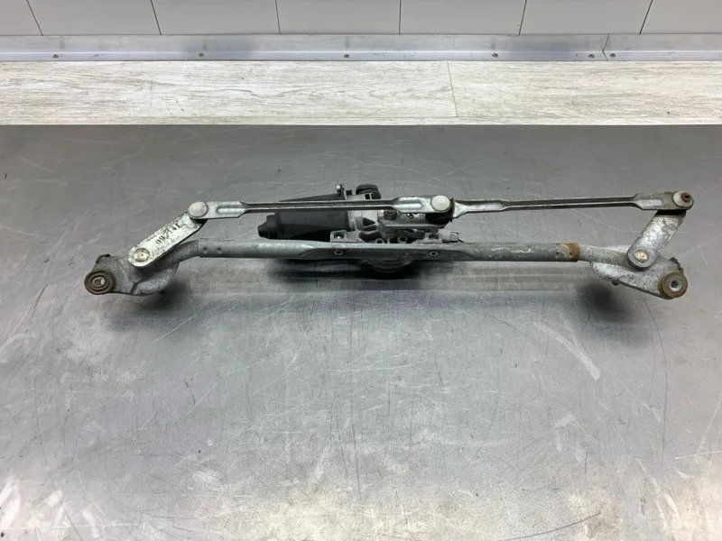 Трапеция дворников Toyota Avensis 2007 8511005060 УНИВЕРСАЛ 1ADFTV