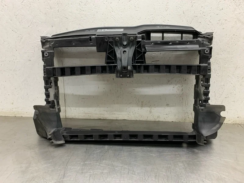 Рамка телевизор Volkswagen Golf 2010 1K0020328J ХЭТЧБЕК CBZB