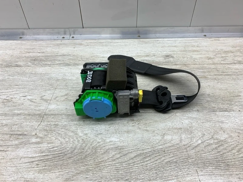 Ремень безопасности Audi A4 2008 8K1857706K СЕДАН CAGA, передний правый