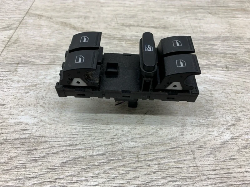 Блок управления стеклоподъемниками Volkswagen Tiguan 2009 1K4959857B ВНЕДОРОЖНИК CBAB