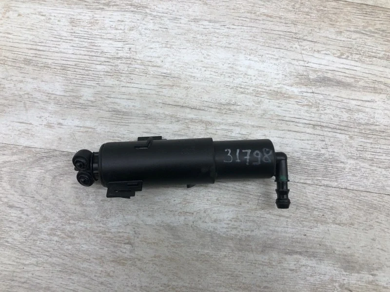 Форсунка омывателя фар Audi A4 2008 8K0955102B СЕДАН CAGA, передняя правая