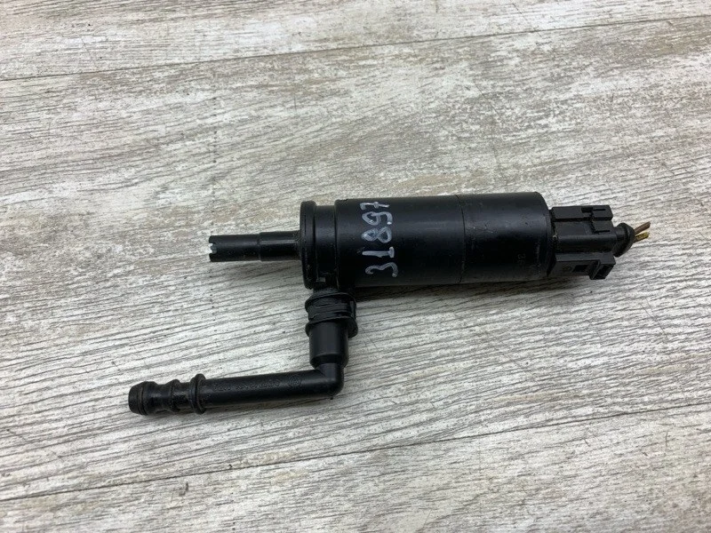 Насос омывателя фар Volkswagen Touran 2007 3B7955681 МИНИВЭН BLS