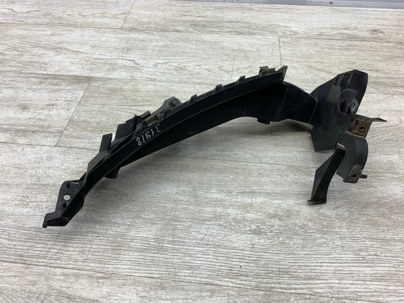 Кронштейн крепления фары Audi A4 2008 8K0805607C СЕДАН CAGA, передний левый