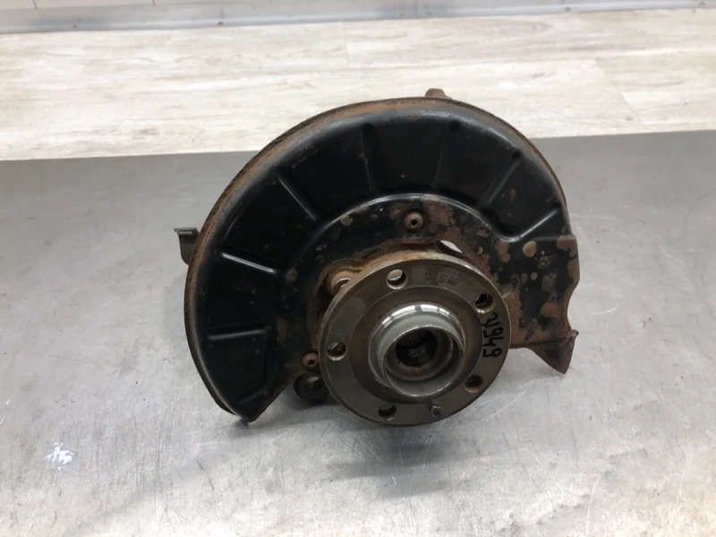 Кулак поворотный Volkswagen Tiguan 2008 1K0407255AA ВНЕДОРОЖНИК CBAB, передний левый