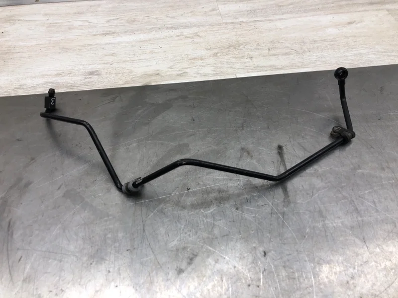 Трубка подачи масла в турбину Audi A4 2004 038145771L СЕДАН AVF