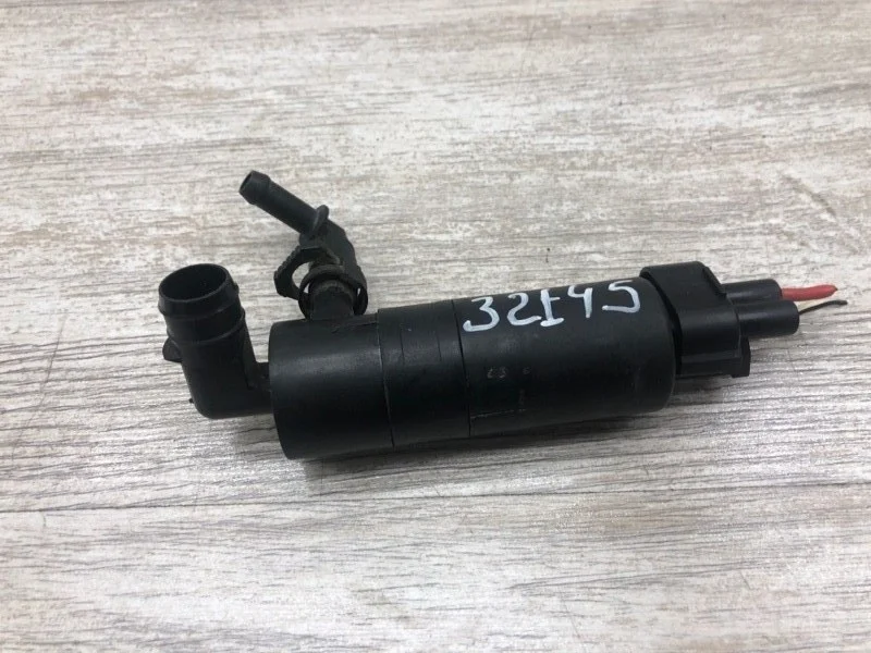 Насос омывателя Toyota Corolla 2002 8528002020 ХЭТЧБЕК 3ZZFE