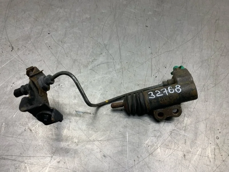 Рабочий цилиндр сцепления Kia Sportage 2015 4171023000 КРОССОВЕР G4FD GDI