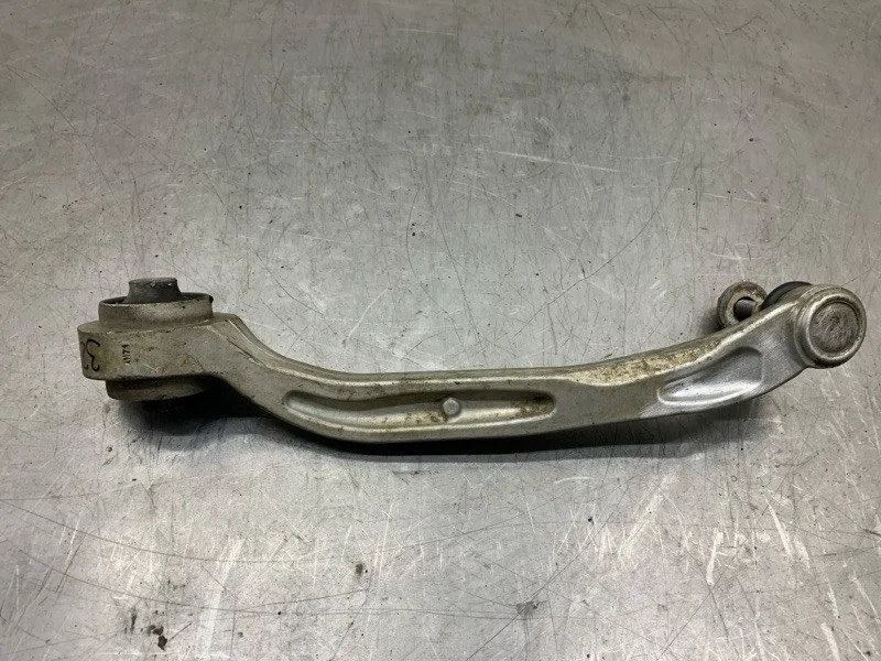 Рычаг подвески Audi A6 2005 4F0407694H УНИВЕРСАЛ BPP, передний правый