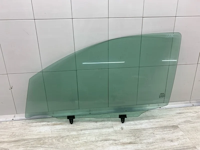 Стекло двери Nissan Qashqai 2013 E143R001582 КРОССОВЕР R9M, переднее левое