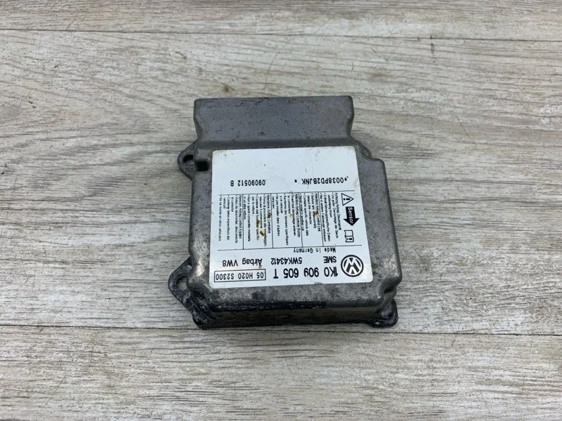 ЭБУ подушки безопасности Skoda Octavia 2009 1K0909605T УНИВЕРСАЛ CEGA