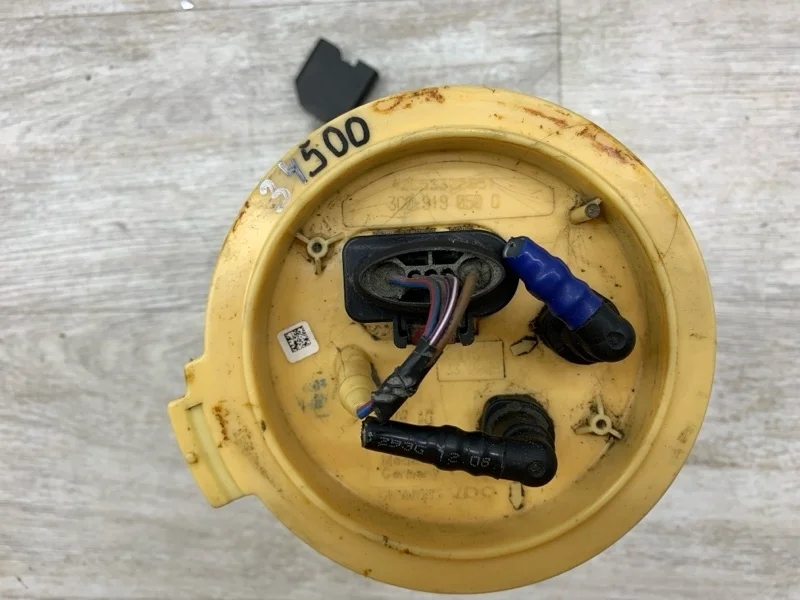 Насос топливный электрический Volkswagen Passat 2009 3C0919050AC УНИВЕРСАЛ CBAB