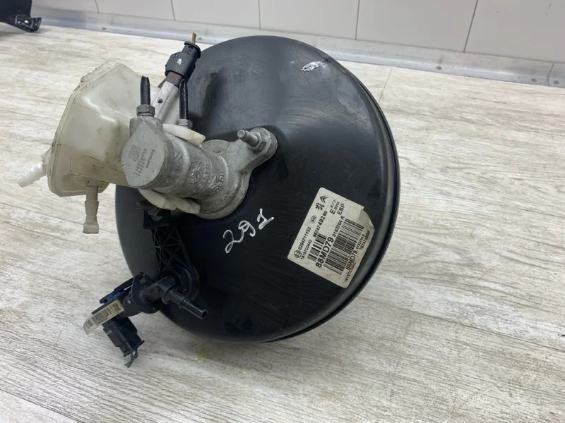 Главный тормозной цилиндр Citroen C4 2015 4601Y4 ХЭТЧБЕК HNY (EB2DTS)