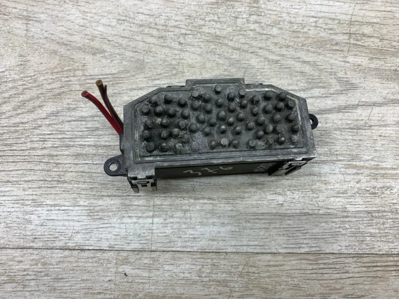 Резистор печки Audi A4 2009 8K0820521 УНИВЕРСАЛ CAGA