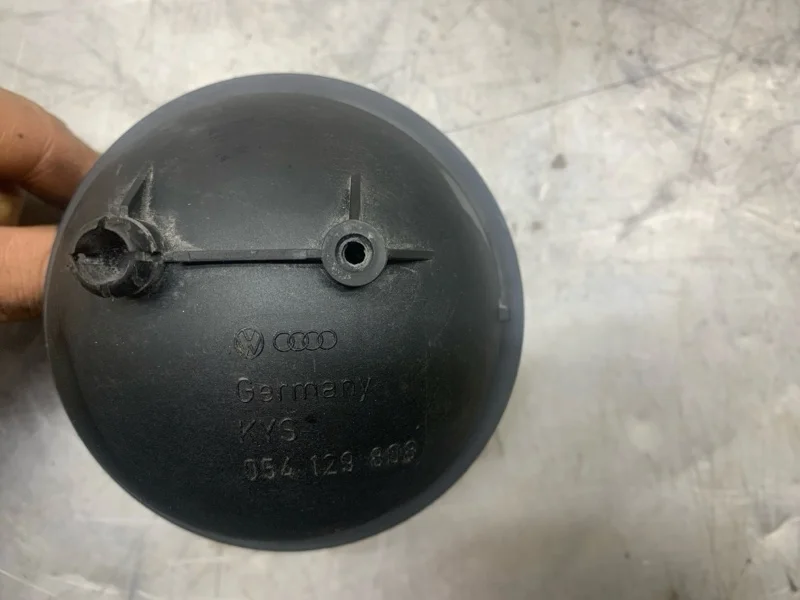 Ресивер воздушный Audi A4 2009 038129807 УНИВЕРСАЛ CAGA