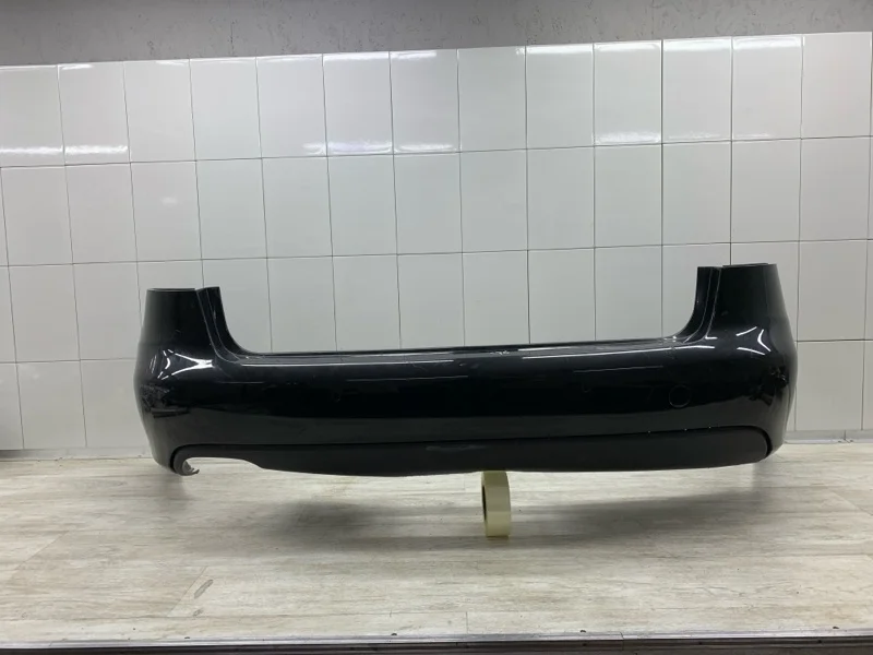 Бампер Audi A4 2009 8K9807303A УНИВЕРСАЛ CAGA, задний