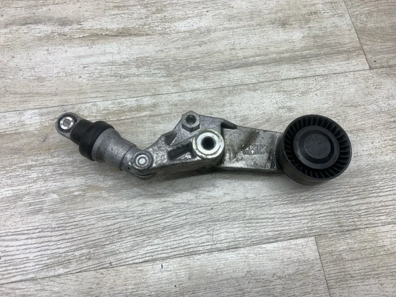 Натяжитель ремня генератора Toyota Avensis 2007 166200W093 УНИВЕРСАЛ 3ZZ-FE