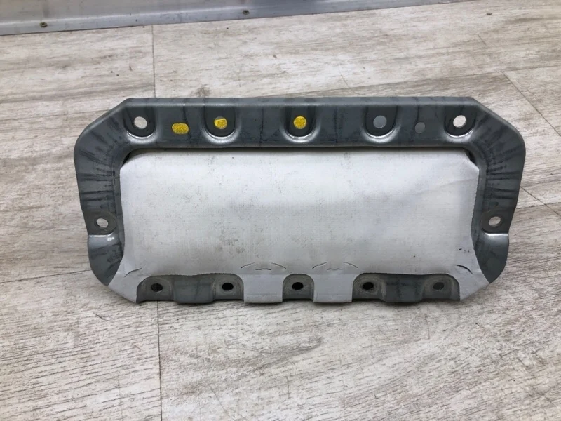 Подушка безопасности пассажира Bmw 3 2014 72129205197 УНИВЕРСАЛ N47 D20 C