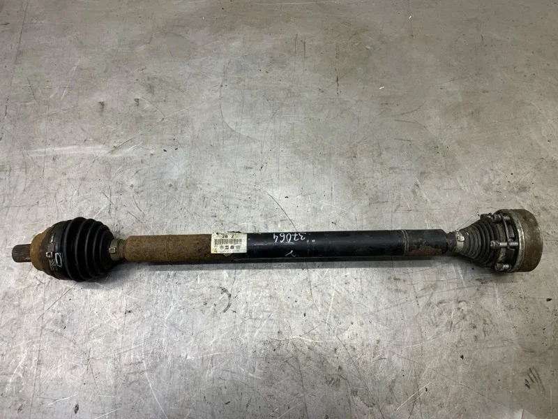 Полуось Skoda Octavia 2013 5Q0407272B УНИВЕРСАЛ CJZA, правый