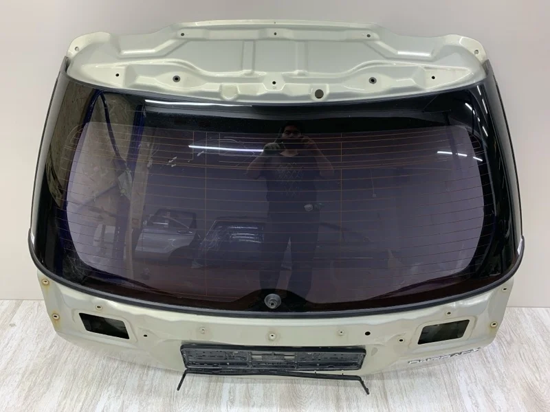 Крышка багажника Subaru Outback 2006 60809AG0039P УНИВЕРСАЛ EJ25