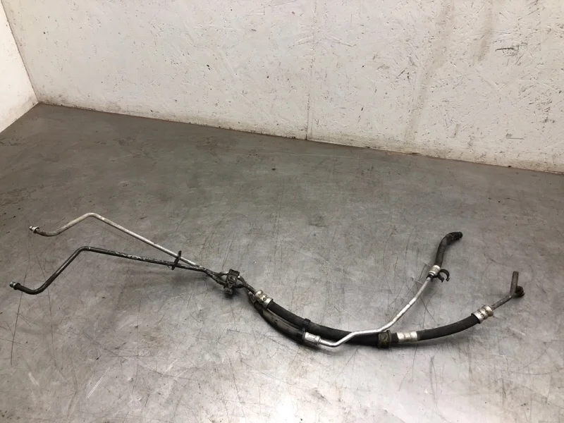 Трубка гидроусилителя руля Ford Focus 2010 4M513A212EC УНИВЕРСАЛ DV6T GPDA