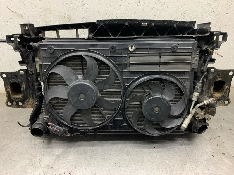 Кассета радиаторов в сборе Volkswagen Scirocco 2009 1K0121251DM ХЭТЧБЕК CBDB