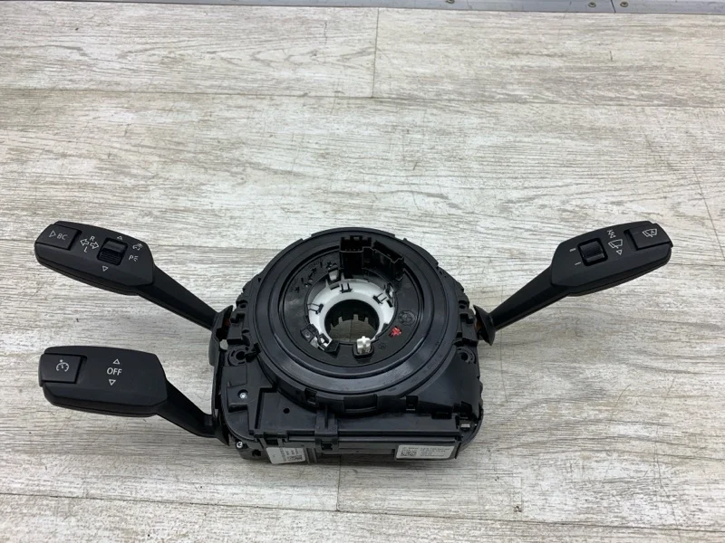 Подрулевой переключатель стрекоза Bmw 3 2009 61319123041 КУПЕ N43 B20 A