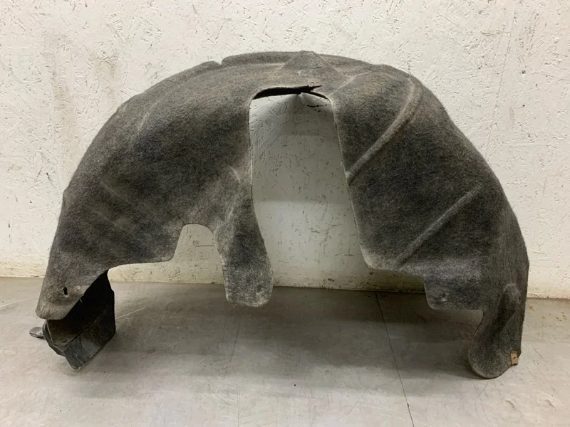 Подкрылок Skoda Octavia 2010 1Z0810970 УНИВЕРСАЛ CBZB, задний правый