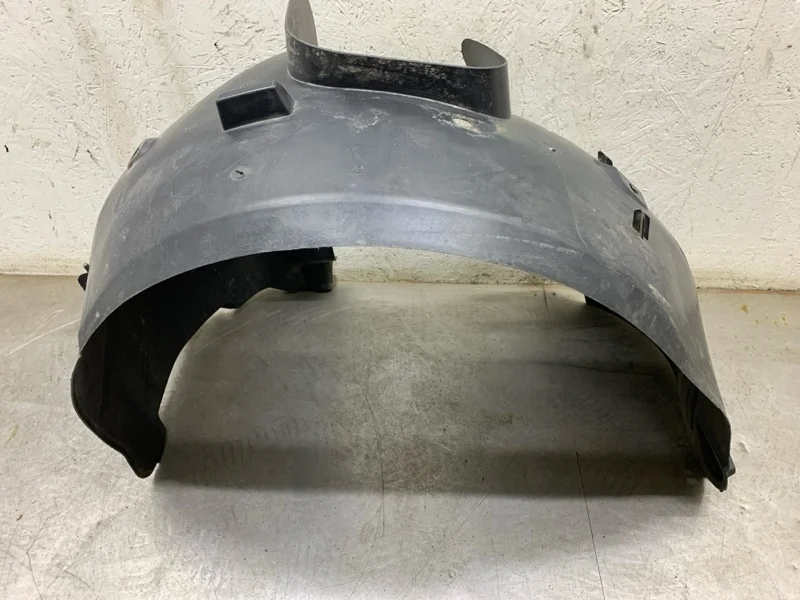 Защита крыла пластмассовая (подкрылок) Peugeot 308 2011 7136FZ ХЭТЧБЕК 9HP (DV6DTED), передняя левая