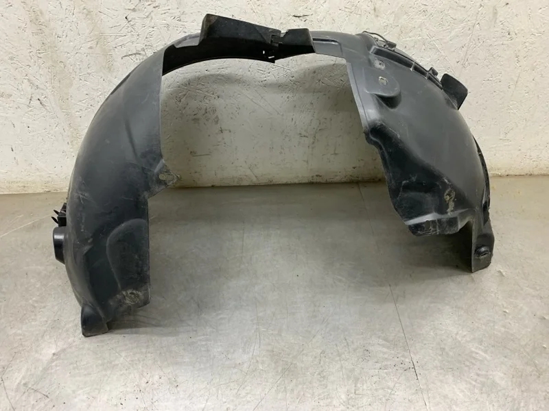 Защита крыла пластмассовая (подкрылок) Opel Astra 2008 13125602 УНИВЕРСАЛ Z13DTH, передняя левая