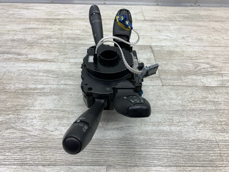 Подрулевой переключатель стрекоза Citroen Berlingo 2009 6242NQ ФУРГОН DV6ATED4BU