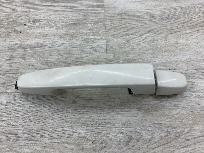 Ручка двери внешняя Toyota Urban Cruiser 2011 6921112220A0 ХЭТЧБЕК 1ND-TV, передняя правая