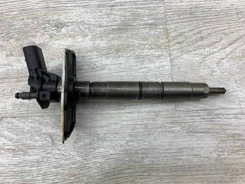 Форсунка Skoda Octavia 2009 03L130277 УНИВЕРСАЛ CEGA