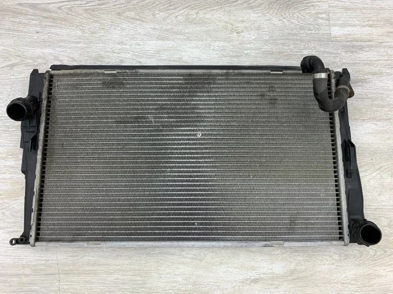 Радиатор охлаждения Bmw X1 2011 17117788903 ВНЕДОРОЖНИК N47 D20 C