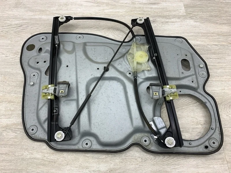 Стеклоподъемный механизм Volkswagen Caddy 2004 2K1837730L ФУРГОН BCA, передний правый