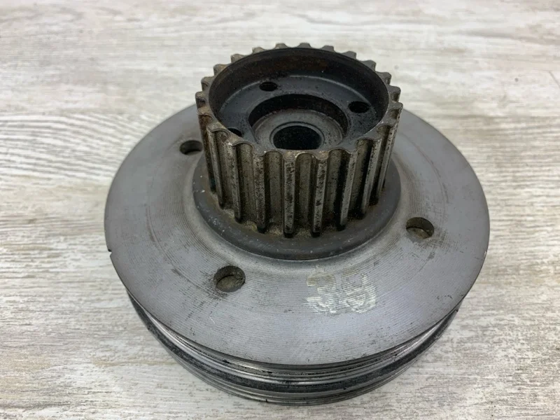Шкив коленвала Volkswagen Passat 2002 038105243F СЕДАН AVB