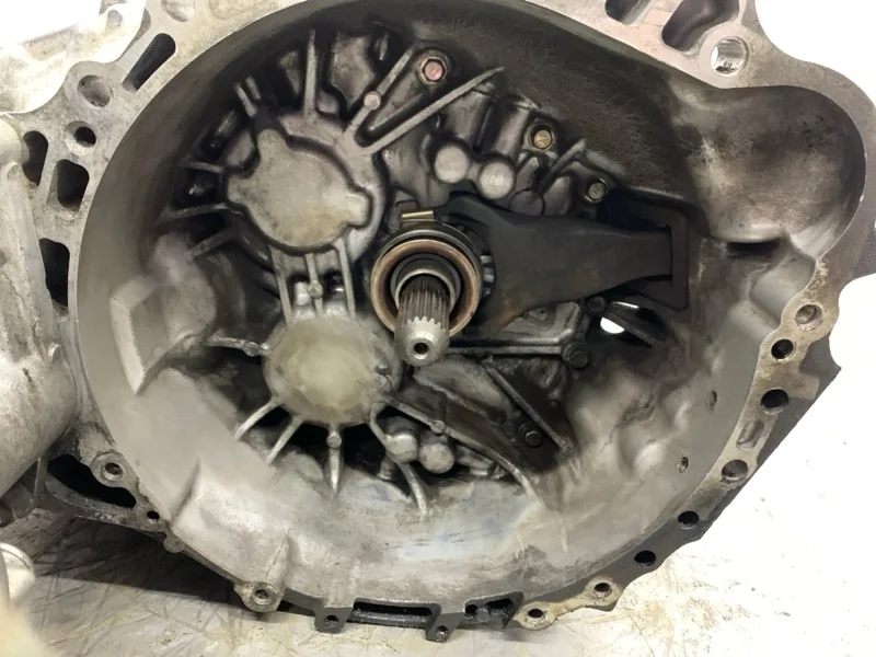 МКПП Toyota Rav4 2006 3030042210 ВНЕДОРОЖНИК 2AD-FTV