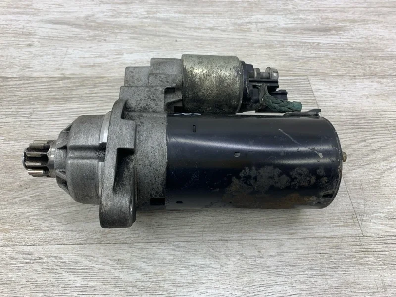 Стартер Skoda Octavia 2010 02M911023P УНИВЕРСАЛ BMM