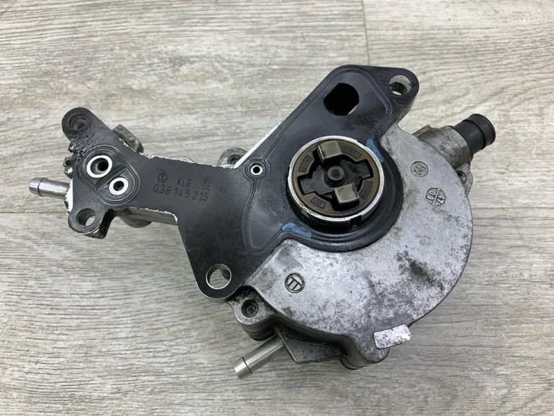 ТНВД Skoda Octavia 2010 038145209Q УНИВЕРСАЛ BMM