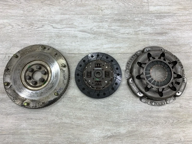 Комплект сцепления Nissan Primera 2004 123109F700 УНИВЕРСАЛ QG16DE