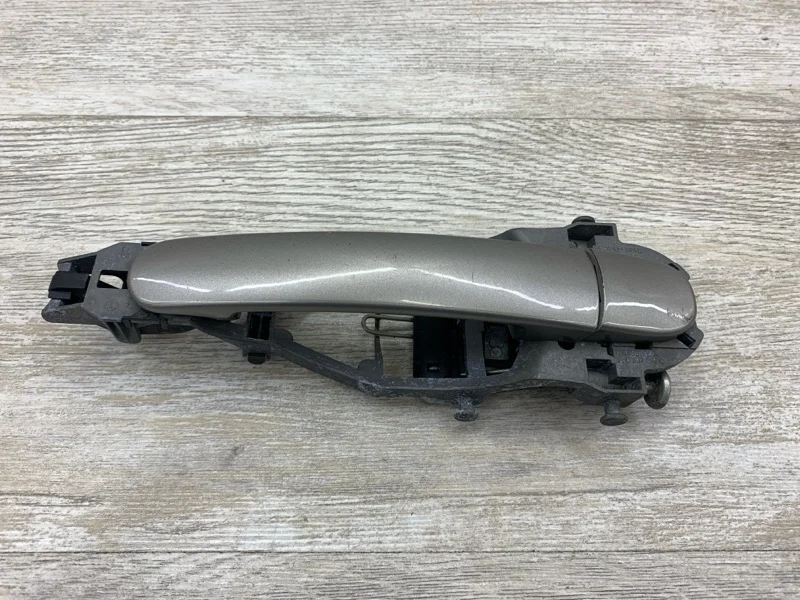 Ручка двери внешняя Skoda Octavia 2013 1Z0839885 УНИВЕРСАЛ CAYC, задняя левая