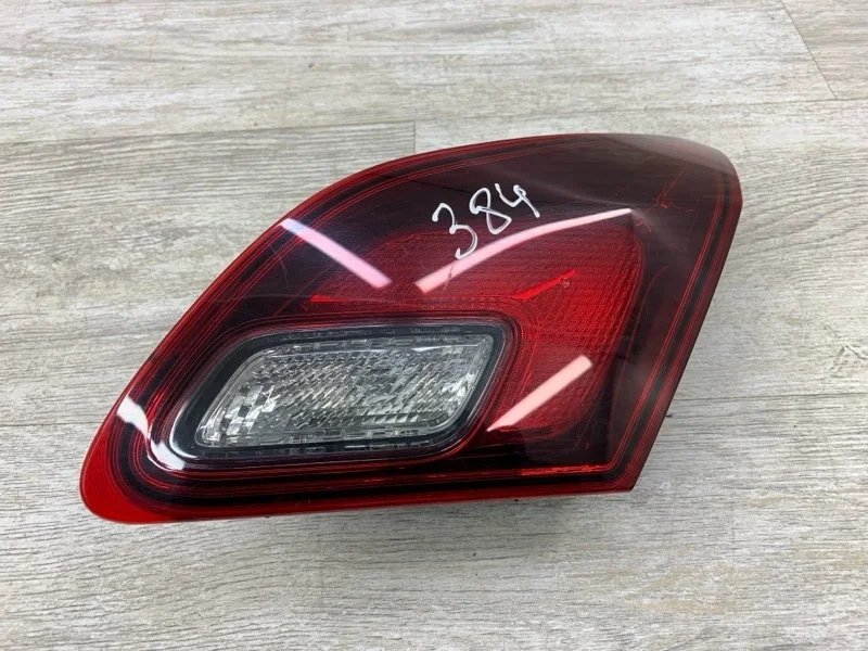 Фонарь крышки багажника Opel Astra J 2012 13319950 ХЭТЧБЕК A16LET, задний правый